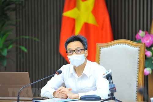 El gobierno vietnamita insiste en garantizar la seguridad en el camino hacia la inmunización colectiva - ảnh 1