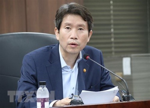Corea del Sur comprometida a actuar “más rápido” para reanudar el diálogo con Corea del Norte - ảnh 1
