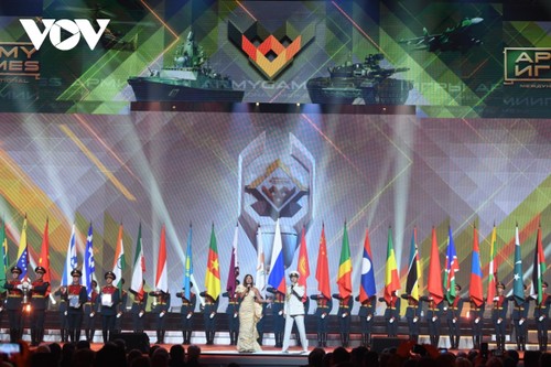 Delegación vietnamita deja impresiones en los Juegos Militares Internacionales 2021 - ảnh 1