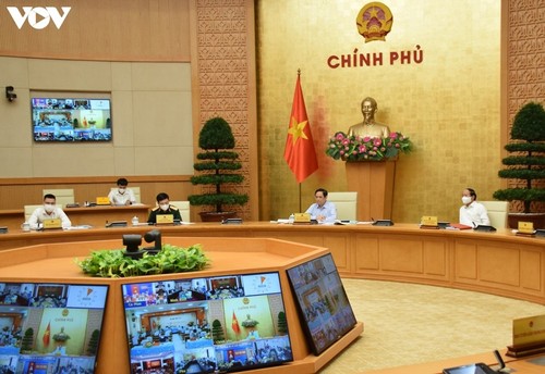 Jefe de Gobierno llama a acabar con la pesca ilegal en Vietnam - ảnh 1