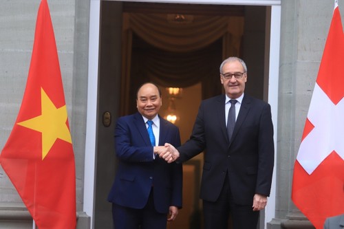 Vietnam y Suiza por afianzar la cooperación en múltiples sectores - ảnh 1