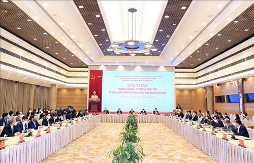 Presidente vietnamita dirige un seminario sobre la construcción del Estado de Derecho - ảnh 1