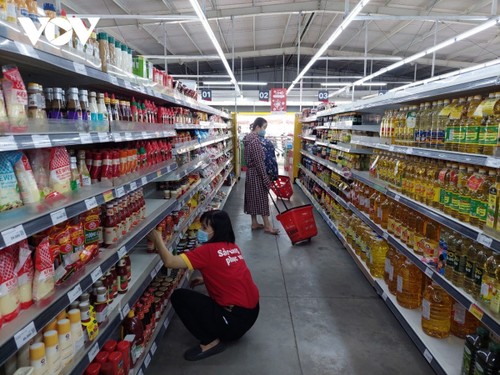 La economía vietnamita espera una recuperación fuerte en 2022, según expertos - ảnh 1
