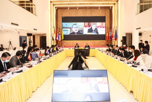 Vietnam se prepara para los 31º Juegos del Sudeste Asiático - ảnh 1