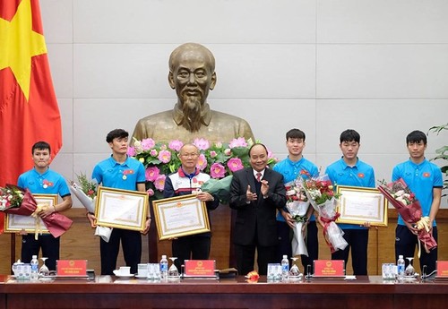 Vietnam’s U23 team awarded first-class Labor Order - ảnh 1