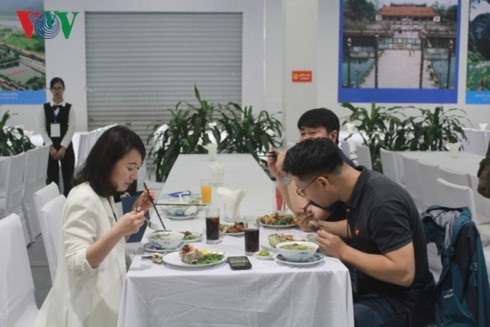平和の大使 ベトナムの食文化 - ảnh 2
