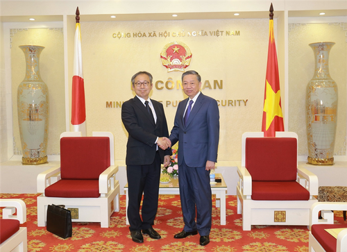 トラム公安大臣、在ベトナム日本国大使と会見 - ảnh 1