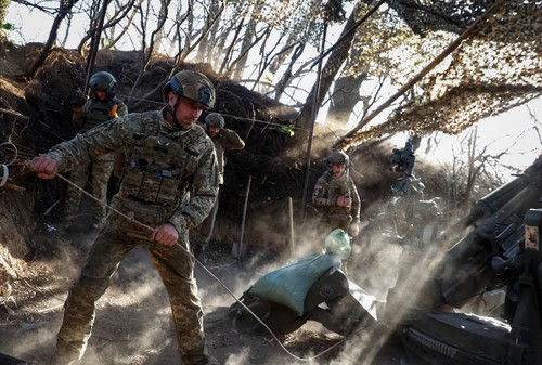 米支援、ウクライナに主導権奪還の手段与える－ゼレンスキー大統領 - ảnh 1