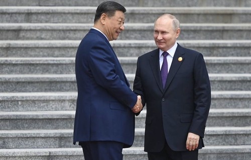 中国とロシア 首脳会談で共同声明署名 ウクライナ情勢も議論へ - ảnh 1