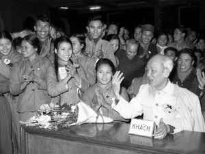 Sarasehan ilmiah: Ho Chi Minh  tentang pembangunan dan rektifikasi Partai” - ảnh 1