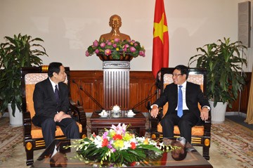 Vietnam menghargai hubungan solidaritas istimewa, kerjasama komprehensif dengan Laos - ảnh 1