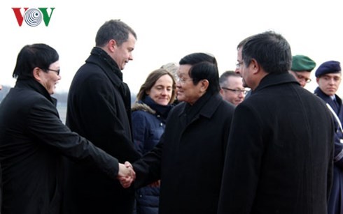 Presiden Vietnam, Truong Tan Sang memulai aktivitas-aktivitas dalam  kunjungan kenegaraan di Republik Federasi Jerman. - ảnh 3