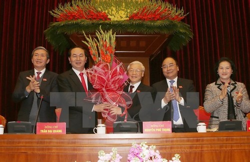 Kongres Nasional ke-12 Partai Komunis Vietnam (PKV)  berakhir - ảnh 1