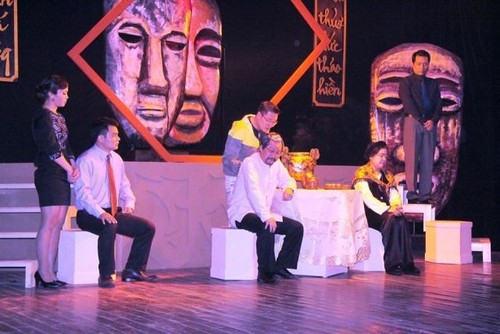 Seni panggung Vietnam mencapai sukses  di Festival  dan Forum Seni Panggung  Tiongkok-ASEAN - ảnh 1