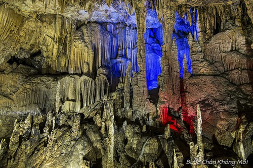 Keindahan gua Lung Khuy, di Provinsi Ha Giang - ảnh 2