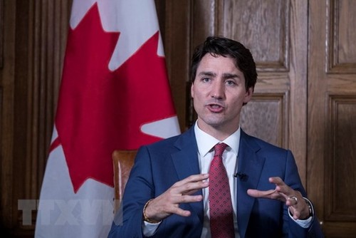 Para politisi Kanada dan Uni Eropa mendukung PM Justin Trudeau setelah  celaan Presiden AS, Donald Trump - ảnh 1