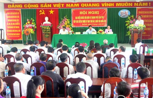 Ketua Pengurus Besar Front Tanah Air Viet Nam, Tran Thanh Man mengadakan kontak dengan para pemilih Kota Can Tho - ảnh 1