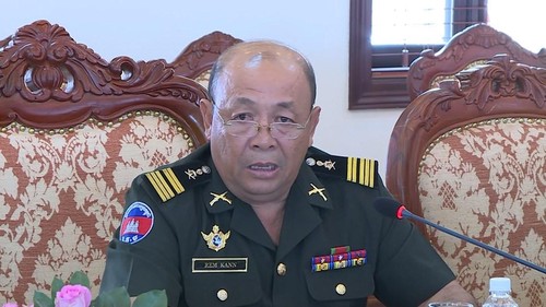 Kolonel Rem Kann dan perasaan cintanya terhadap Vietnam - ảnh 1