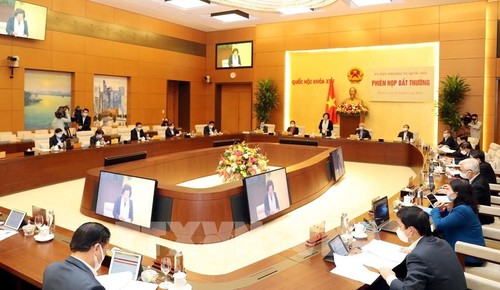 Pembukaan  Persidangan ke-44 Komite Tetap MN Vietnam - ảnh 1