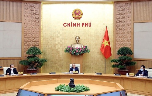 Badan Harian  Pemerintah Vietnam mengadakan sidang  untuk membahas program target bagi warga  etnis minoritas - ảnh 1