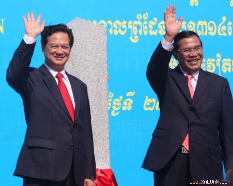 Confirmer la solidarité Vietnam-Cambodge - ảnh 1