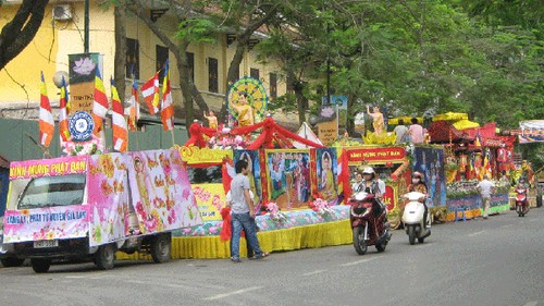 Vesak Day celebration shows religious freedom in Vietnam - ảnh 1