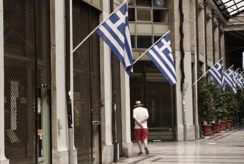 Eurozone aproves 1 billion euro rescue loan for Greece - ảnh 1