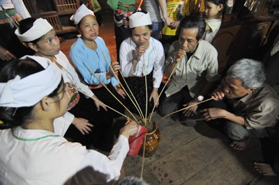 The Muong group and their typical culture - ảnh 3