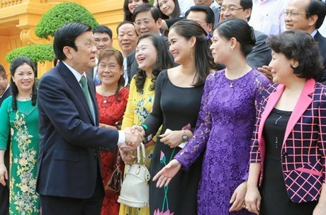 Vietnamese entrepreneurs accompany national development - ảnh 1