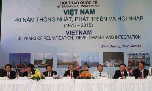 Conference on Vietnam’s reunification towards renewal and global integration - ảnh 1