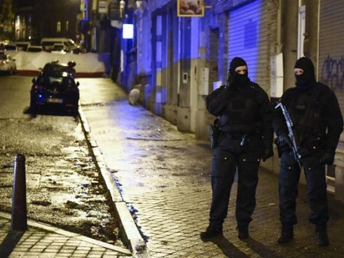 Europol arrests 14 most wanted criminals - ảnh 1