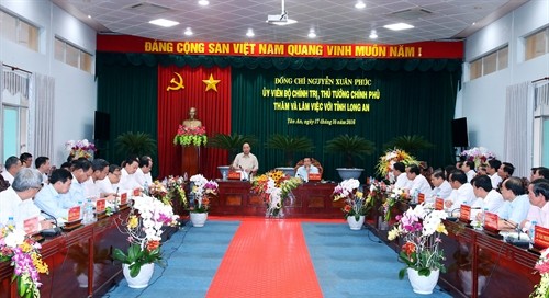 Long An province urged to boost economic restructuring - ảnh 1