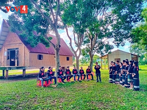 Dak Lak rolls out more initiatives to protects Ede culture - ảnh 2