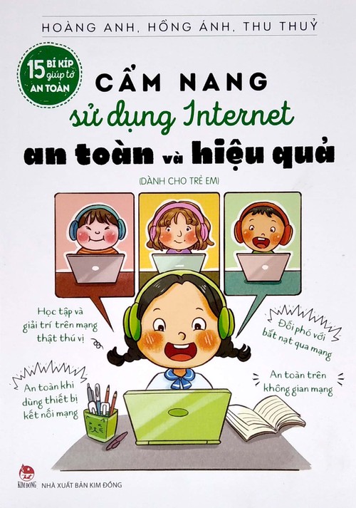 Handbook on tips to help children safe on cyber space released - ảnh 1