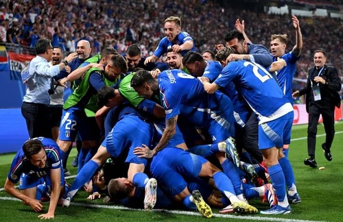 Euro 2024: last-minute goal brings Italy to knockout round - ảnh 1