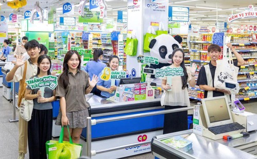Hue city launches “No plastic bag Month” - ảnh 1