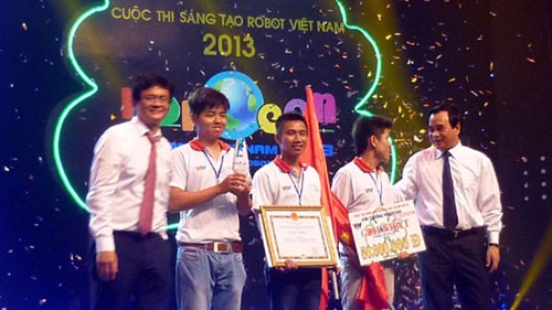 2013 Asia-Pacific Robocon Contest opens - ảnh 1