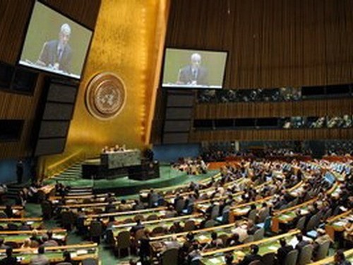UN ratifies Japan-sponsored resolution on nuclear weapon elimination - ảnh 1