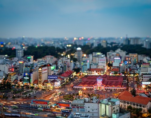 Saigon viewed from above, with miniature effect - ảnh 4