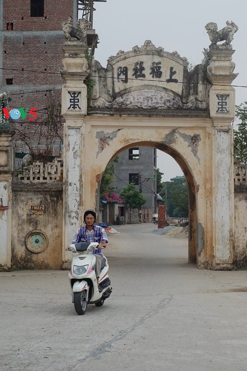 Ta Thanh Oai village boasts laureate tradition and literature  - ảnh 2