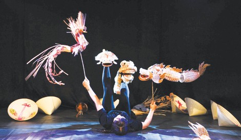 Female artist brings Vietnamese stage puppetry to the world  - ảnh 3