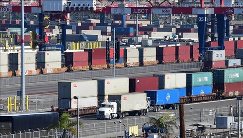 US announces new tariff hikes on Chinese imports  - ảnh 1