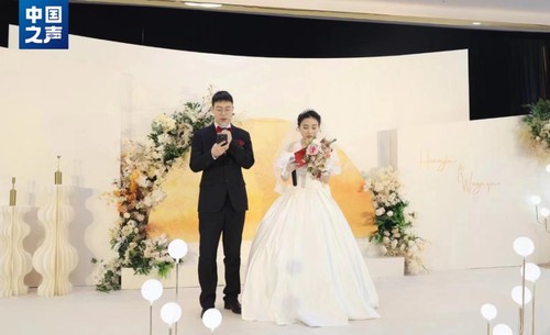 Pared-down weddings, new trend among young Chinese  - ảnh 1