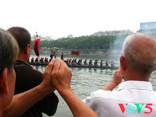 中国广西桂林听众来信，介绍桂林人过端午节的赛龙舟活动 - ảnh 10