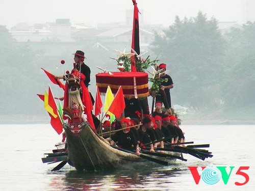 中国广西桂林听众来信，介绍桂林人过端午节的赛龙舟活动 - ảnh 15