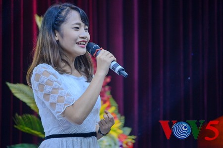 第十五届“汉语桥”世界大学生中文比赛越南北部赛区预赛 - ảnh 3