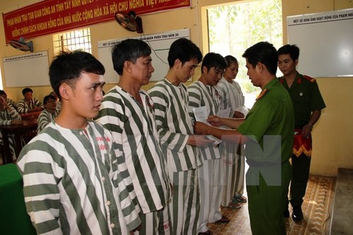 越南公安部建议在国庆期间为近2.5万名犯人减刑 - ảnh 1