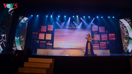 Ấn tượng đêm Bán kết cuộc thi Tiếng hát ASEAN+3 - ảnh 10