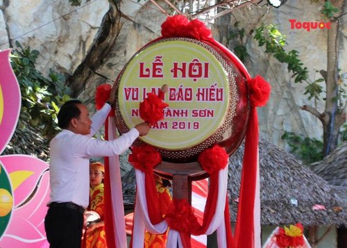 All Souls' Day festival  in Danang’s Marble Mountain relic site - ảnh 2