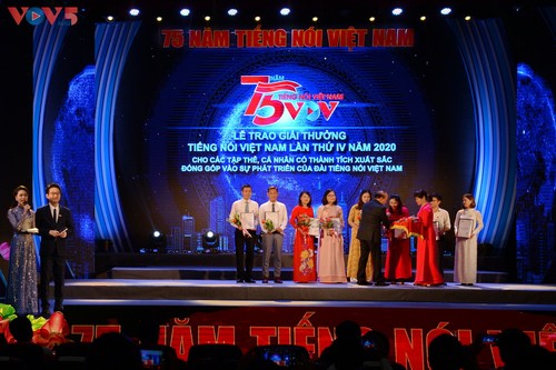 Các hoạt động ý nghĩa đón chào kỷ niệm 75 năm thành lập Đài Tiếng Nói Việt Nam - ảnh 6